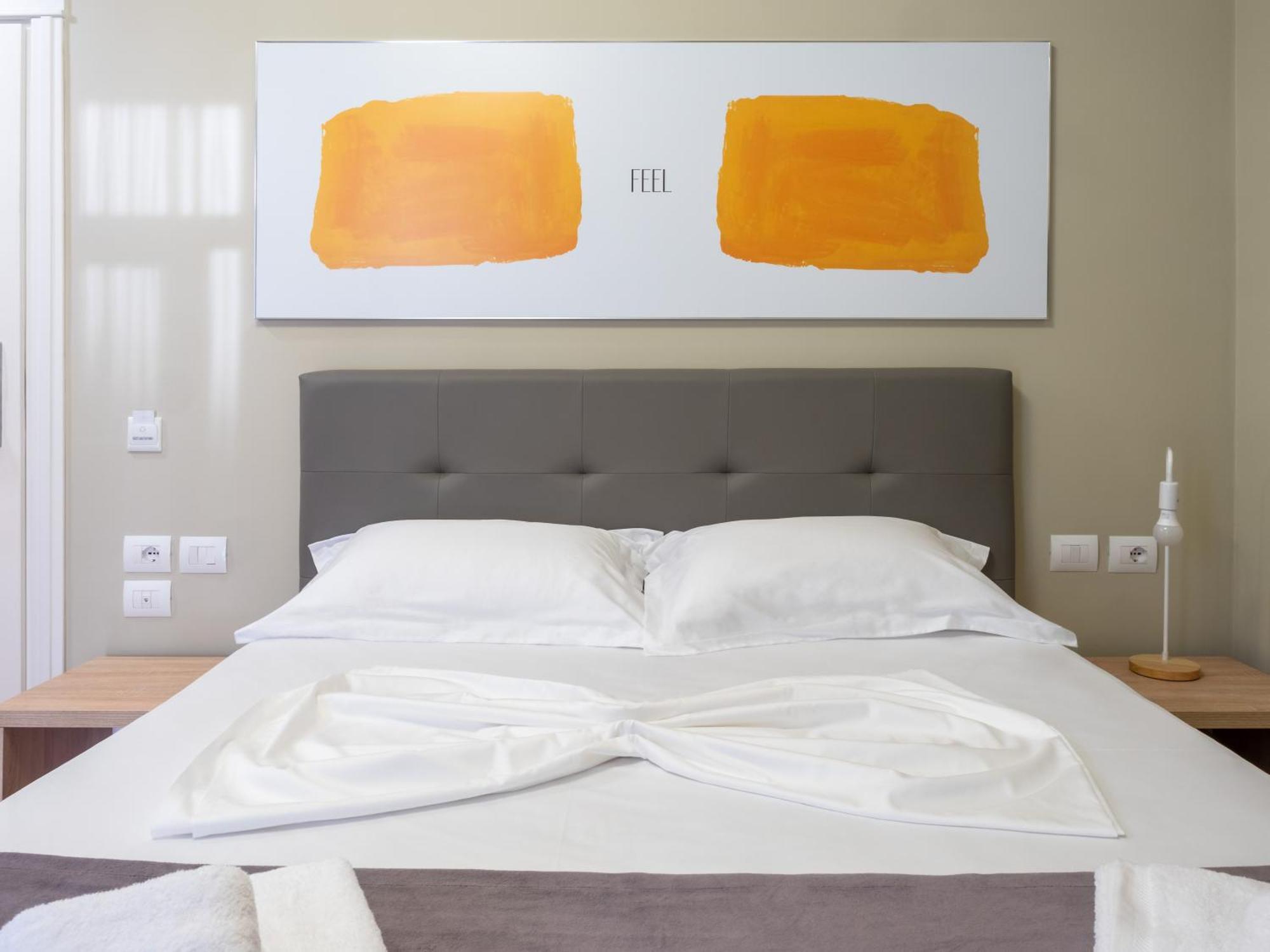 Nia Boutique Hotel By Rapo'S Resort Himare Esterno foto